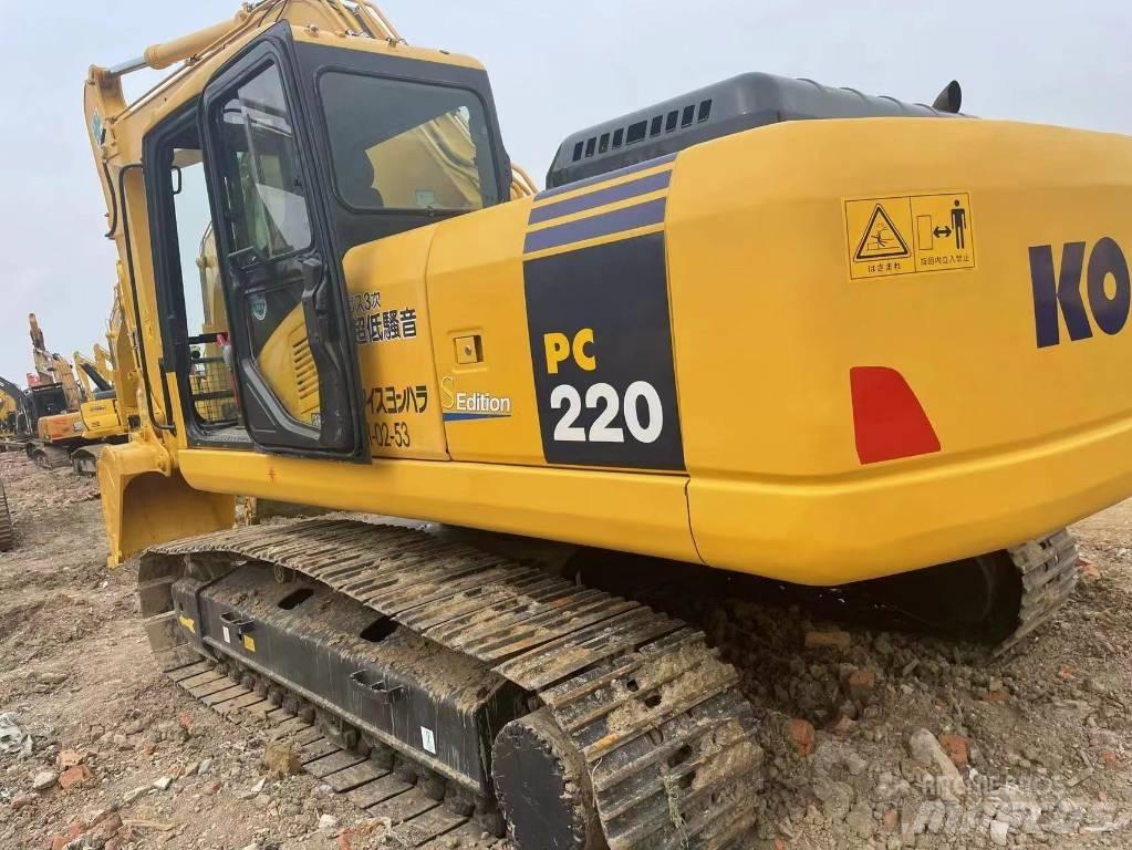 Komatsu pc220-7 Гусеничні екскаватори