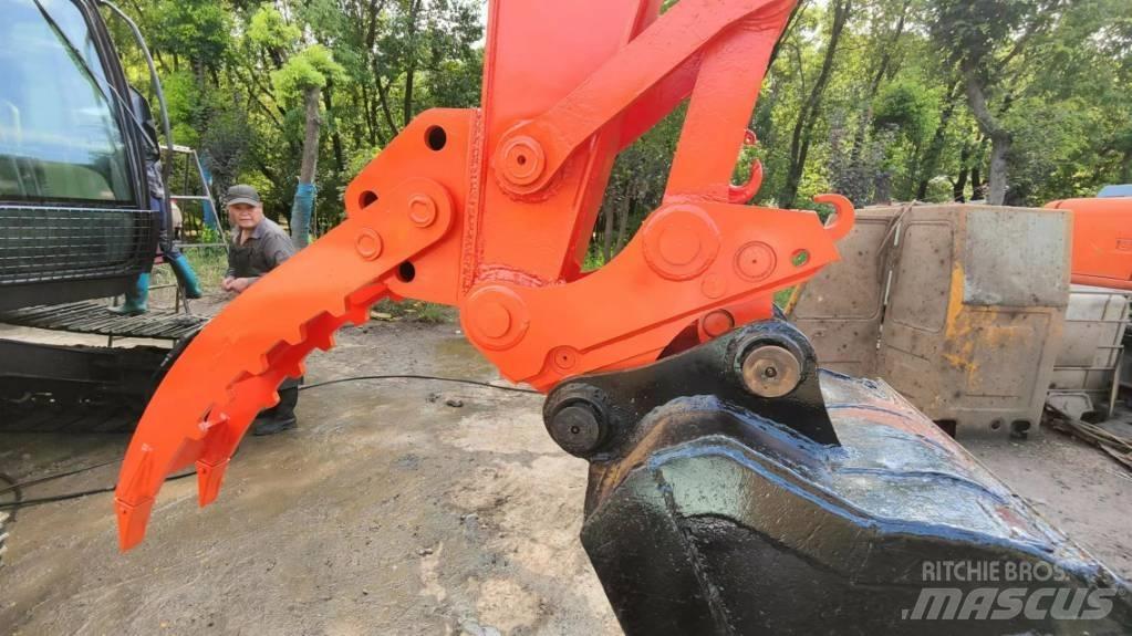Hitachi ZX 120 Гусеничні екскаватори