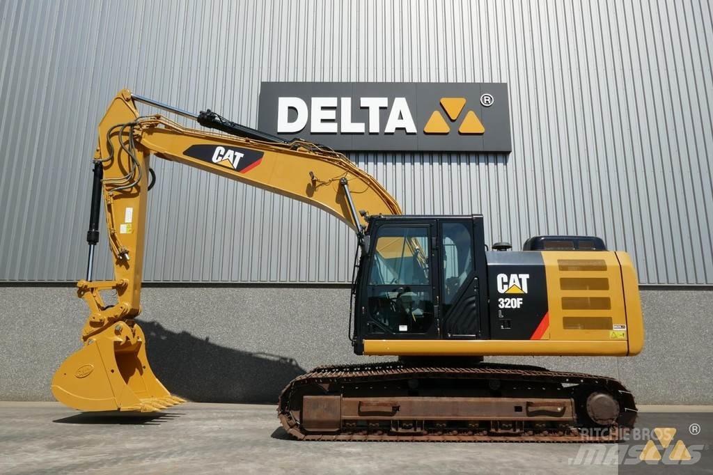 CAT 320FL Гусеничні екскаватори