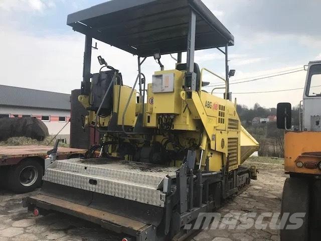 ABG Titan 326 Асфальтовкладачі