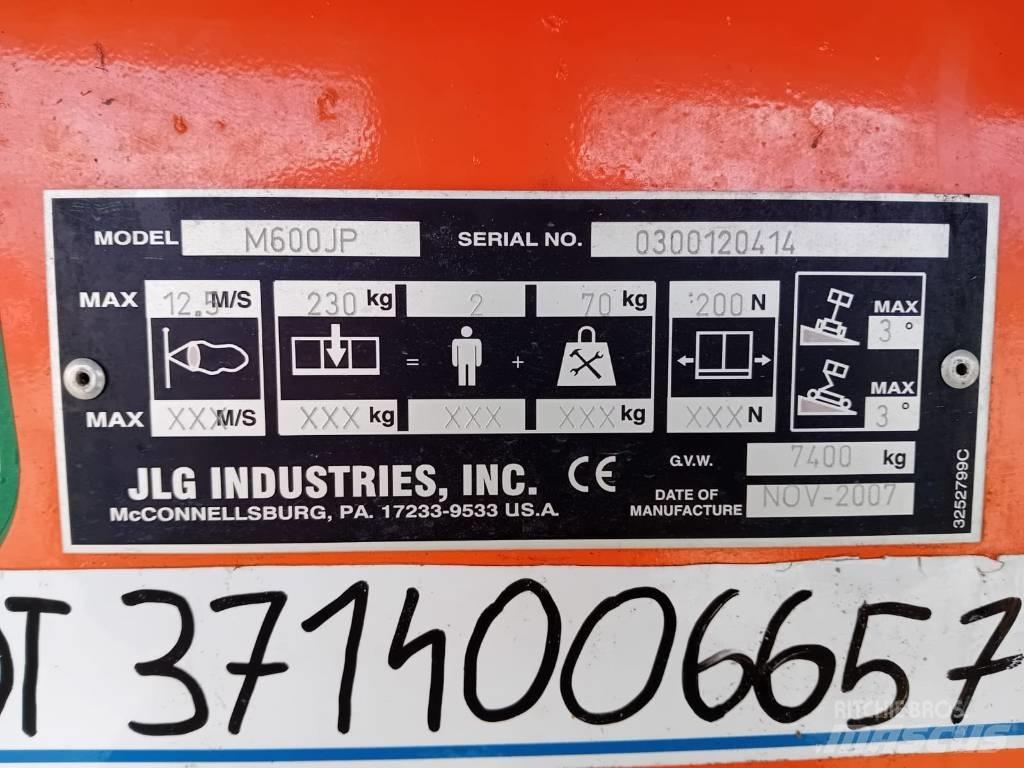 JLG M 600 JP Колінчаті підйомники