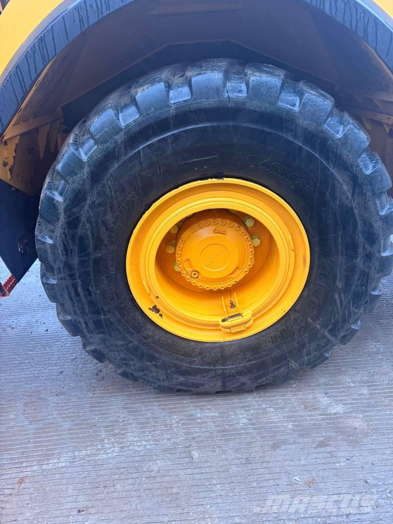 Volvo A 30 G Зчленовані самоскиди