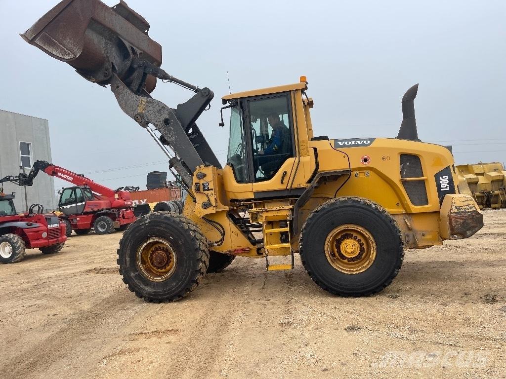 Volvo L 90 G Фронтальні навантажувачі