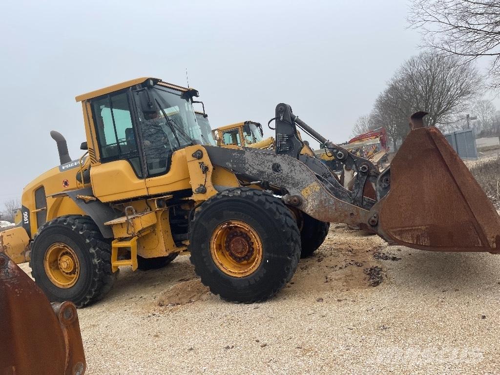 Volvo L 90 G Фронтальні навантажувачі