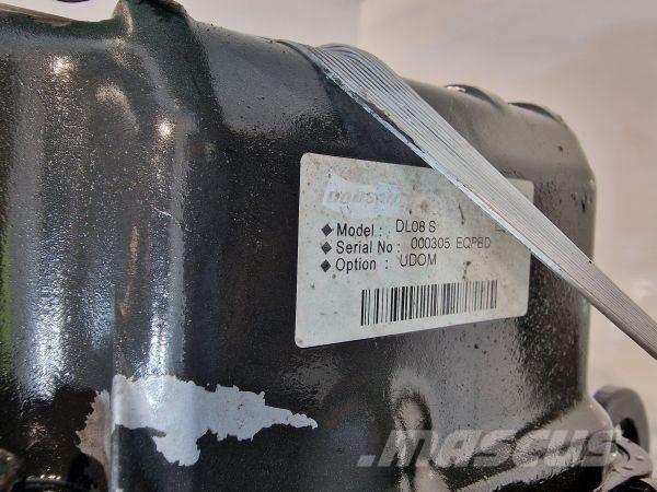 Doosan DL08 Двигуни