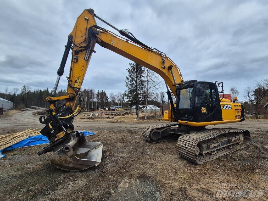 JCB 220 Гусеничні екскаватори