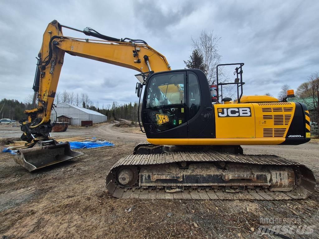 JCB 220 Гусеничні екскаватори