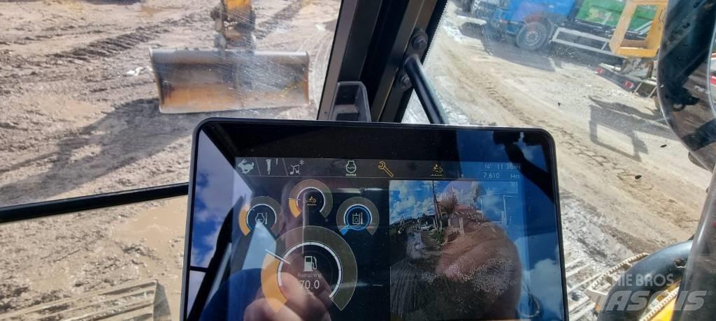 JCB 220X LC Гусеничні екскаватори