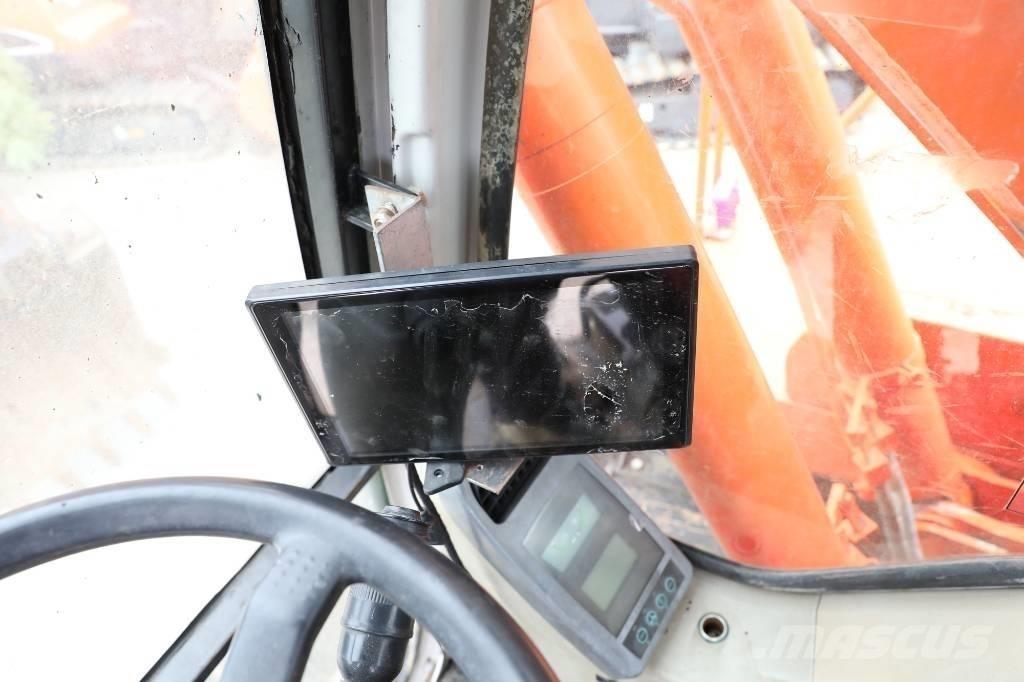 Doosan DH 150 W-7 Колісні екскаватори