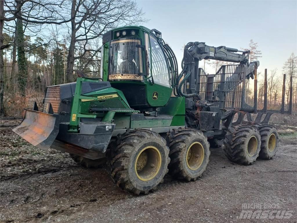 John Deere 1010 G Форвардери