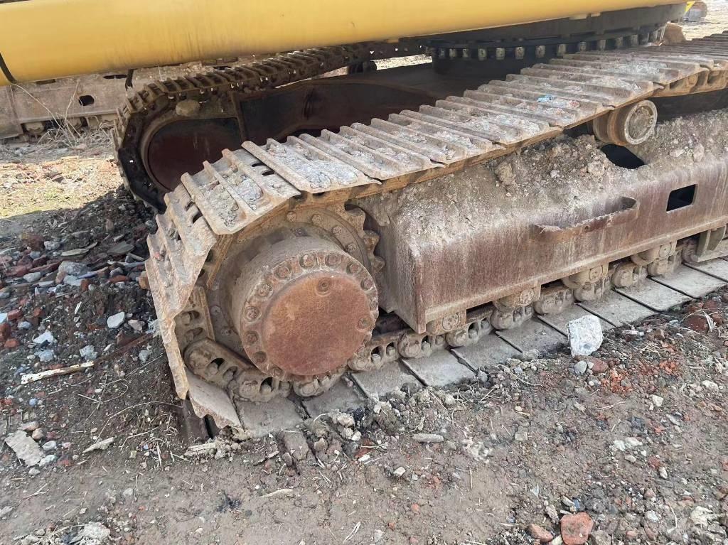 CAT 329 D Гусеничні екскаватори