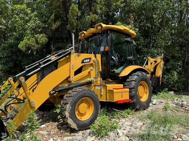 CAT 420 F Екскаватори-навантажувачі