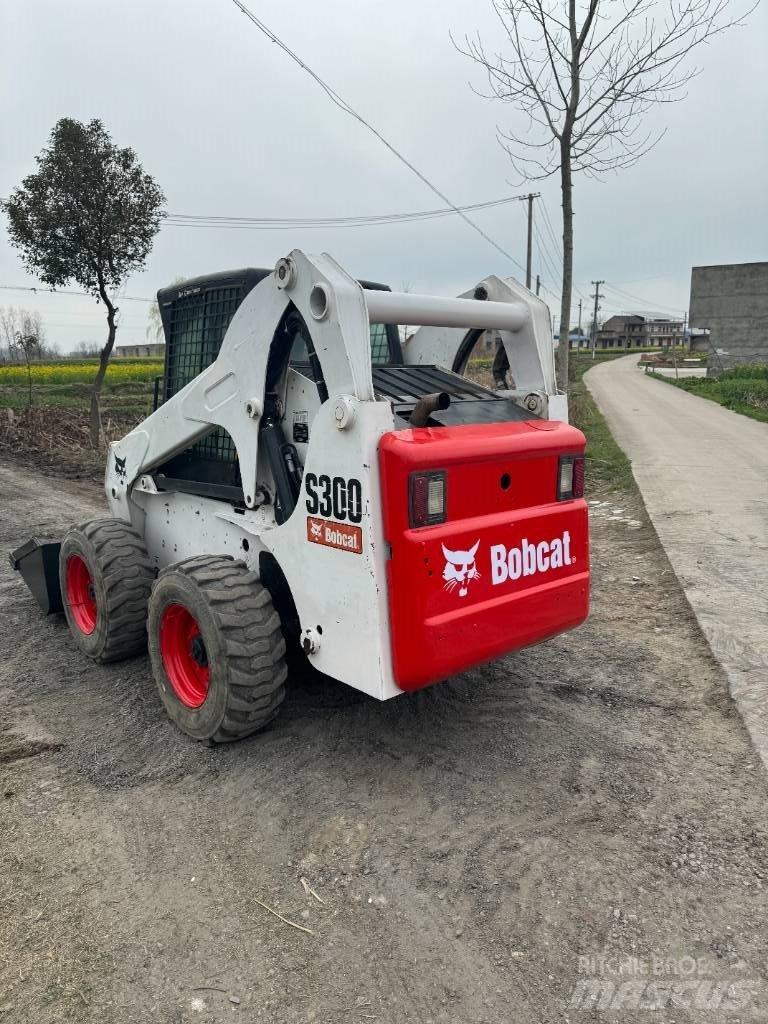 Bobcat S 300 Міні-навантажувачі