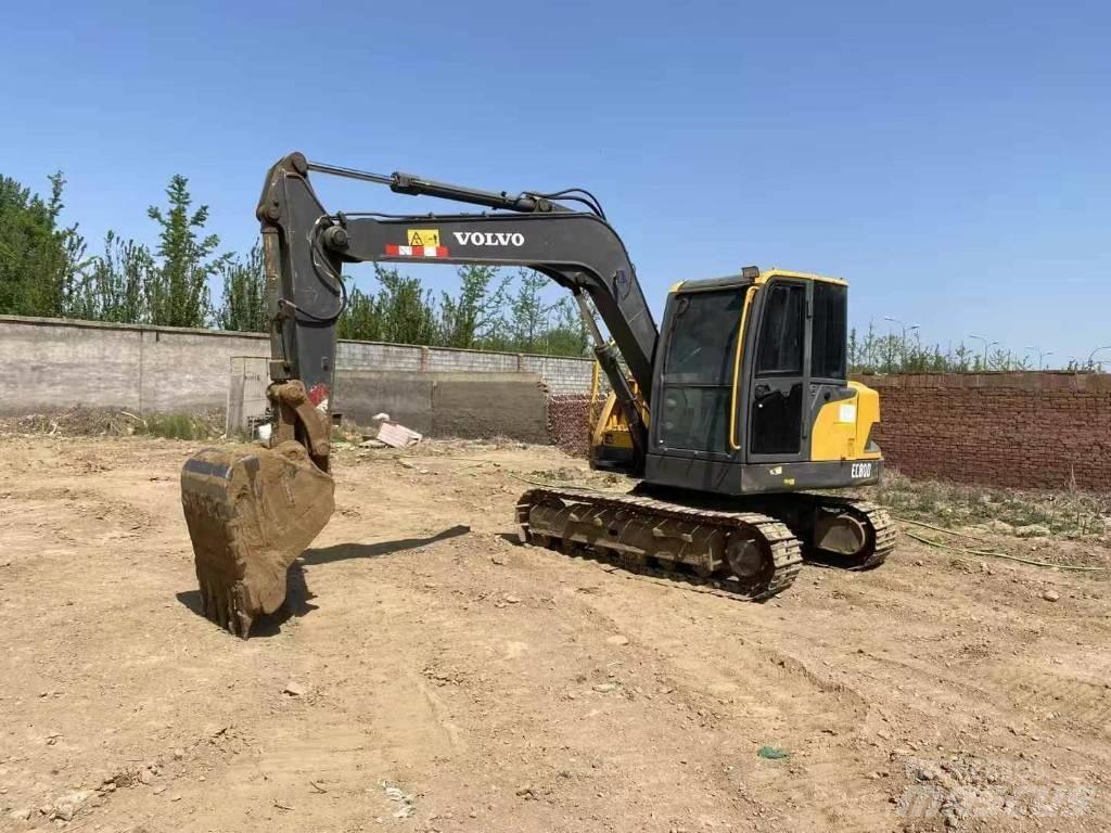 Volvo EC80D Гусеничні екскаватори