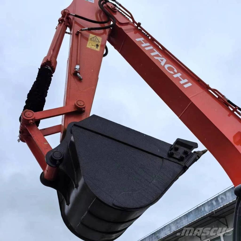 Hitachi ZX 120-3 Гусеничні екскаватори