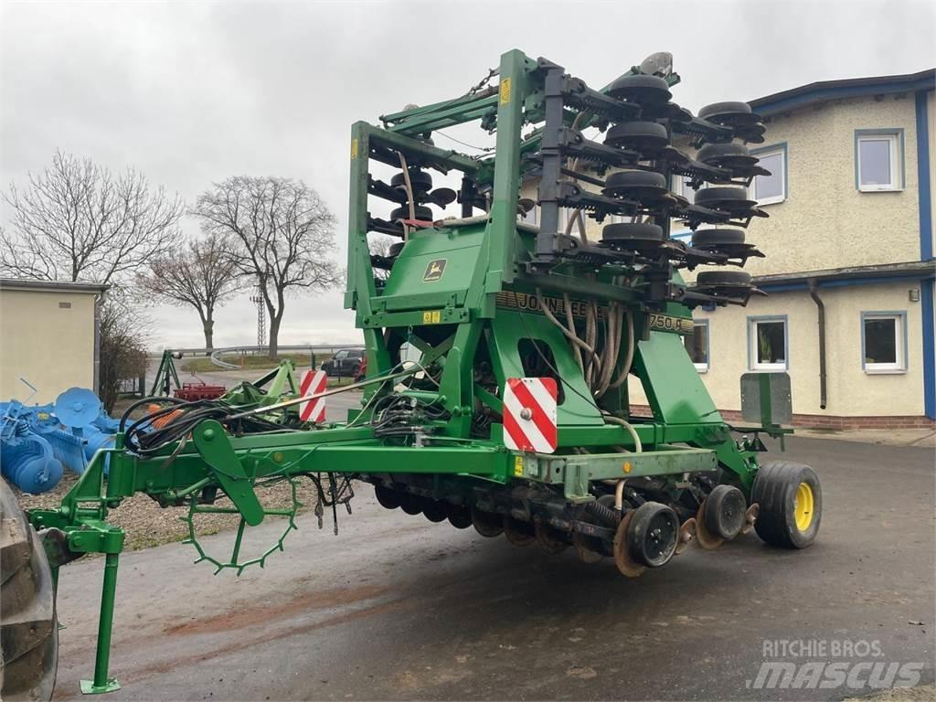 John Deere 750A 6m Високоточні сівалки