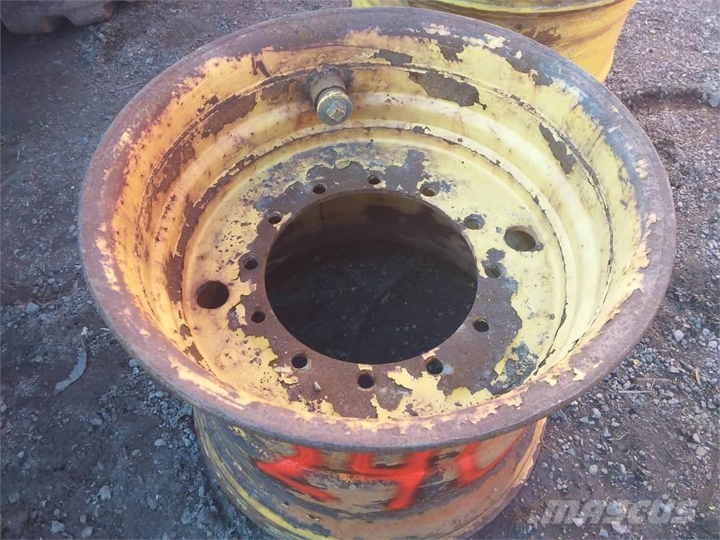 Rottne H20 24x30,5 Шини