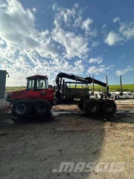 Komatsu 860.4 Форвардери