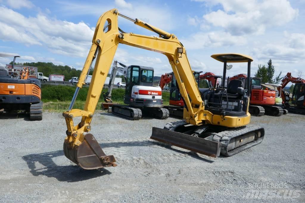 Komatsu PC 55 MR-3 Міні-екскаватори < 7т