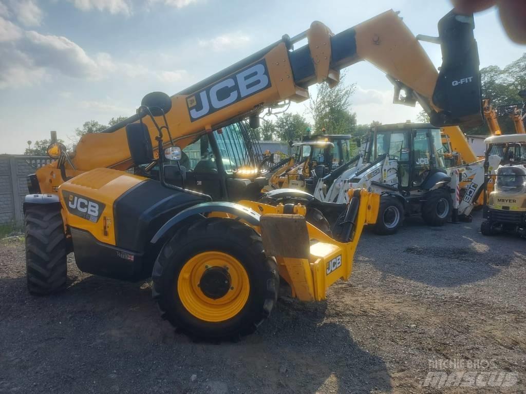 JCB 535-125 Телескопічні навантажувачі