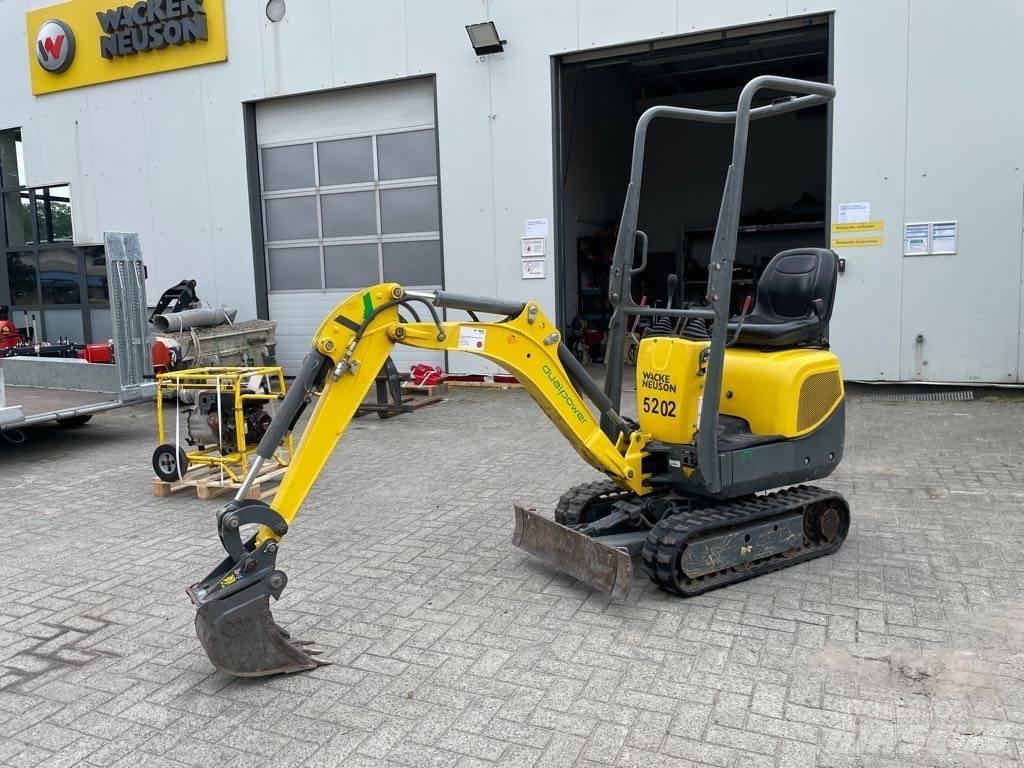Wacker Neuson 803 Гусеничні екскаватори