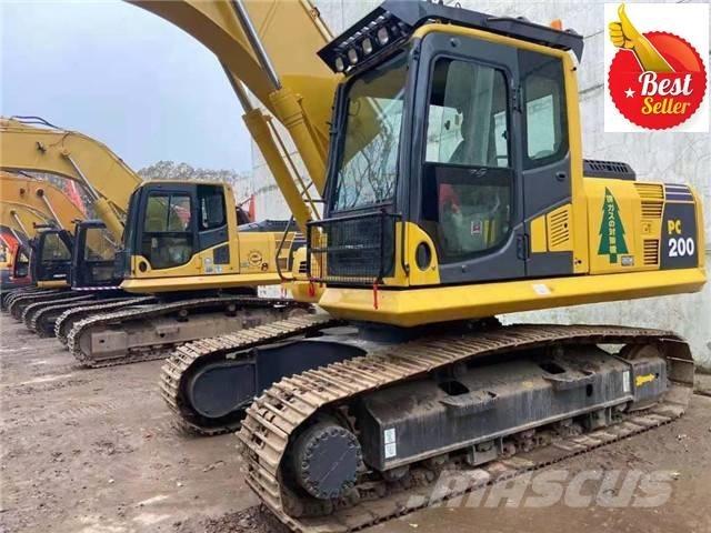 Komatsu PC 200 Гусеничні екскаватори