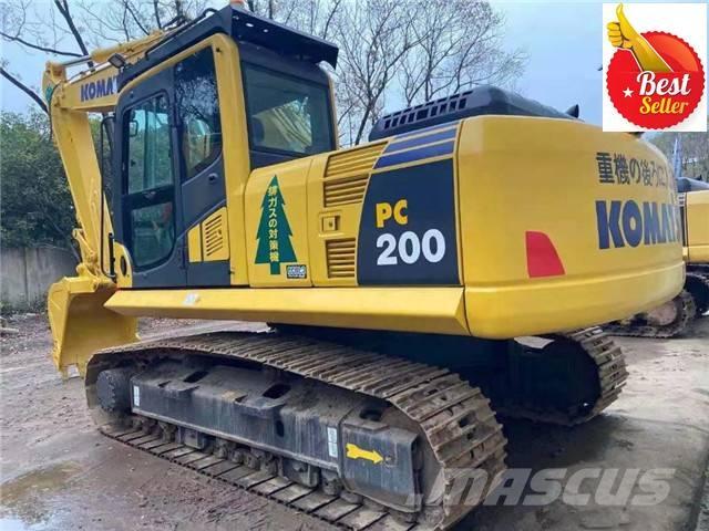 Komatsu PC 200 Гусеничні екскаватори