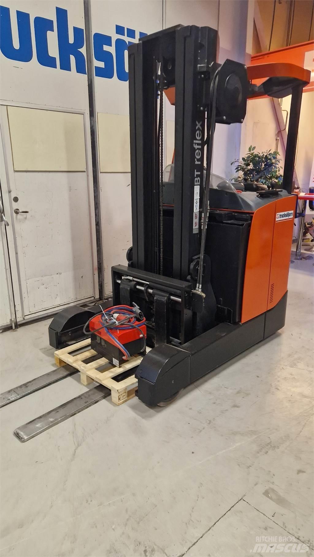 BT RRE200E Річ-трак із високим підйомом