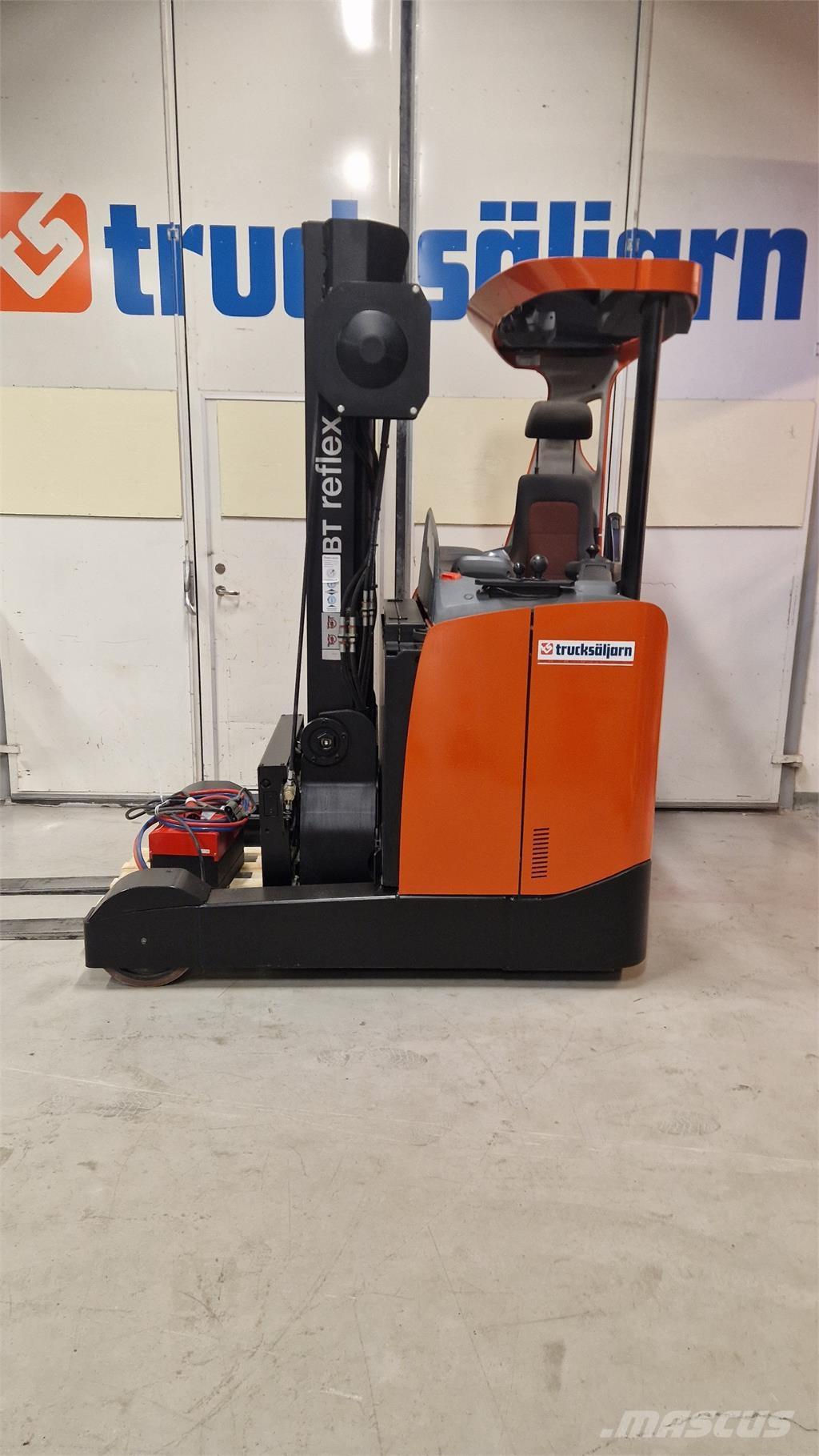 BT RRE200E Річ-трак із високим підйомом