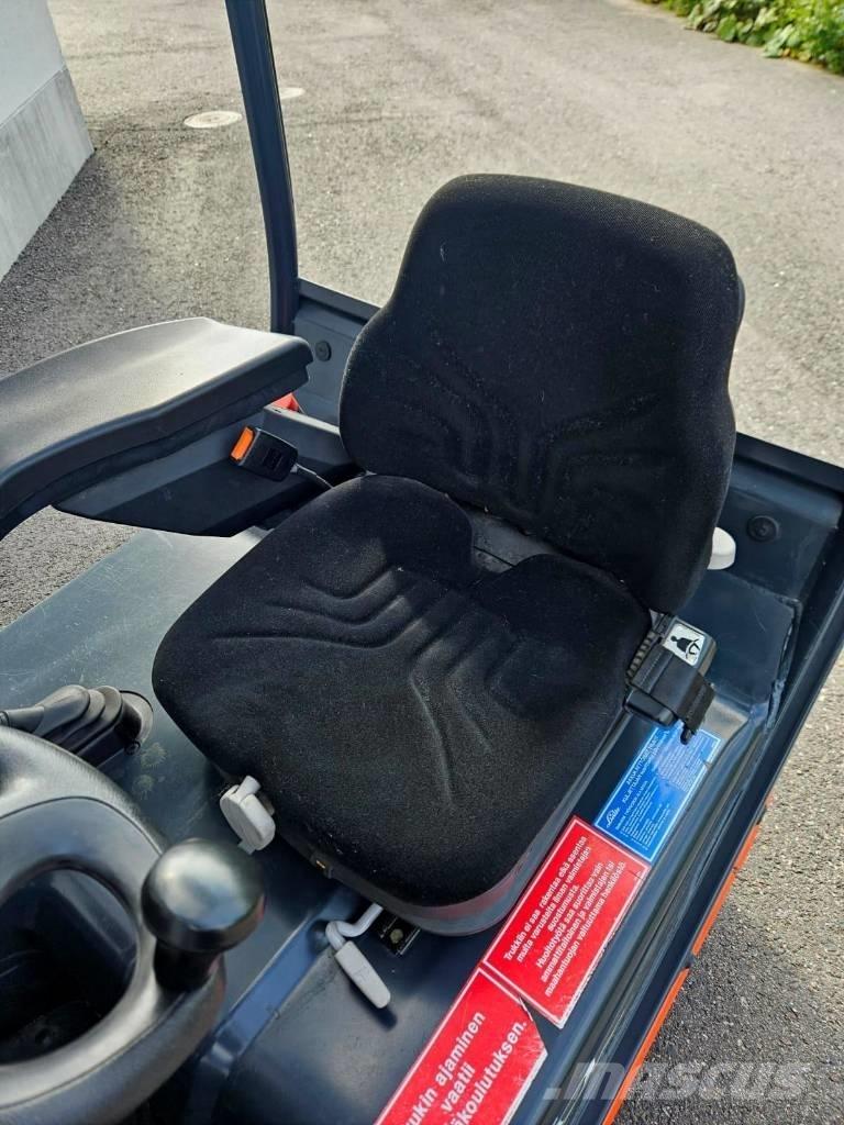 Linde E 16 C-02 Електронавантажувачі