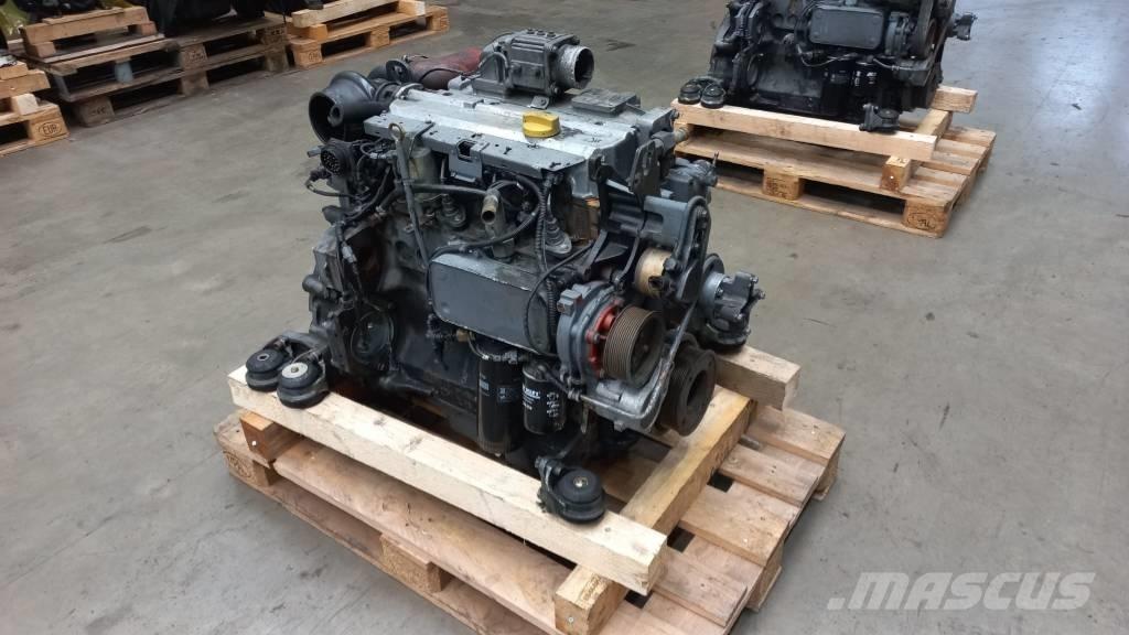 Deutz BF4M2012C Двигуни