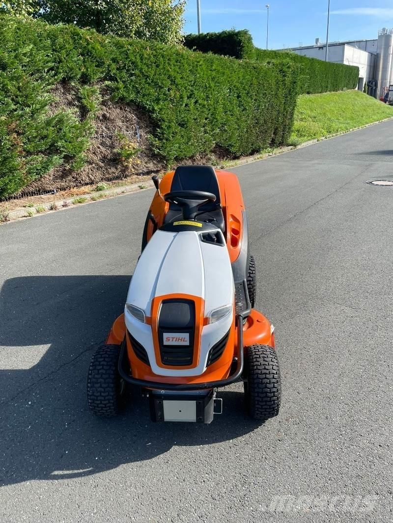 Stihl RT 5112 Z Самохідні газонокосарки
