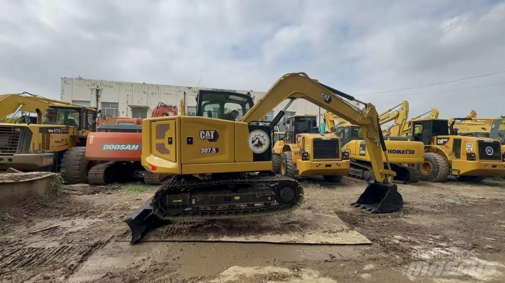 CAT 307 Середні екскаватори 7т. - 12т.