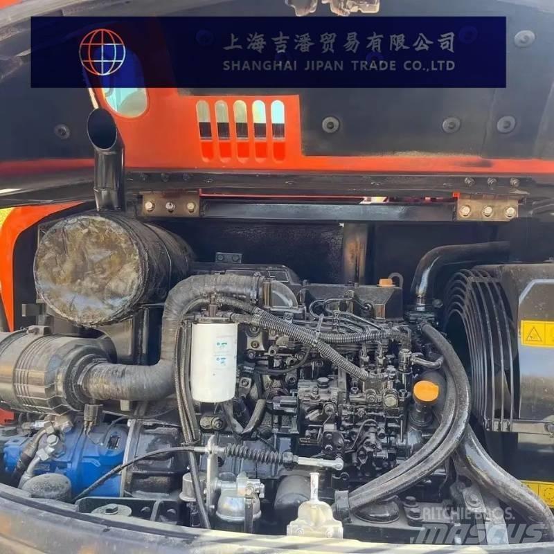 Doosan DX 60 Гусеничні екскаватори
