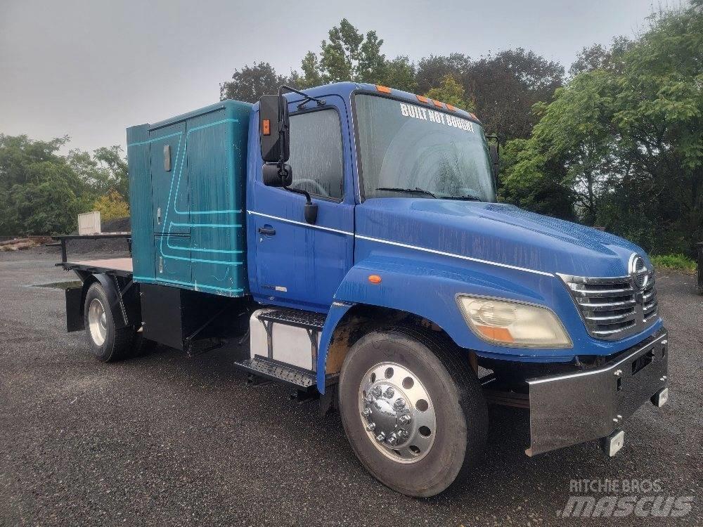 Hino 338 Вантажівки-платформи/бокове розвантаження