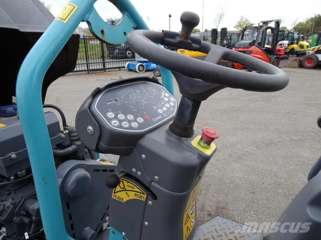 Hamm HD12VV Котки тротуарні