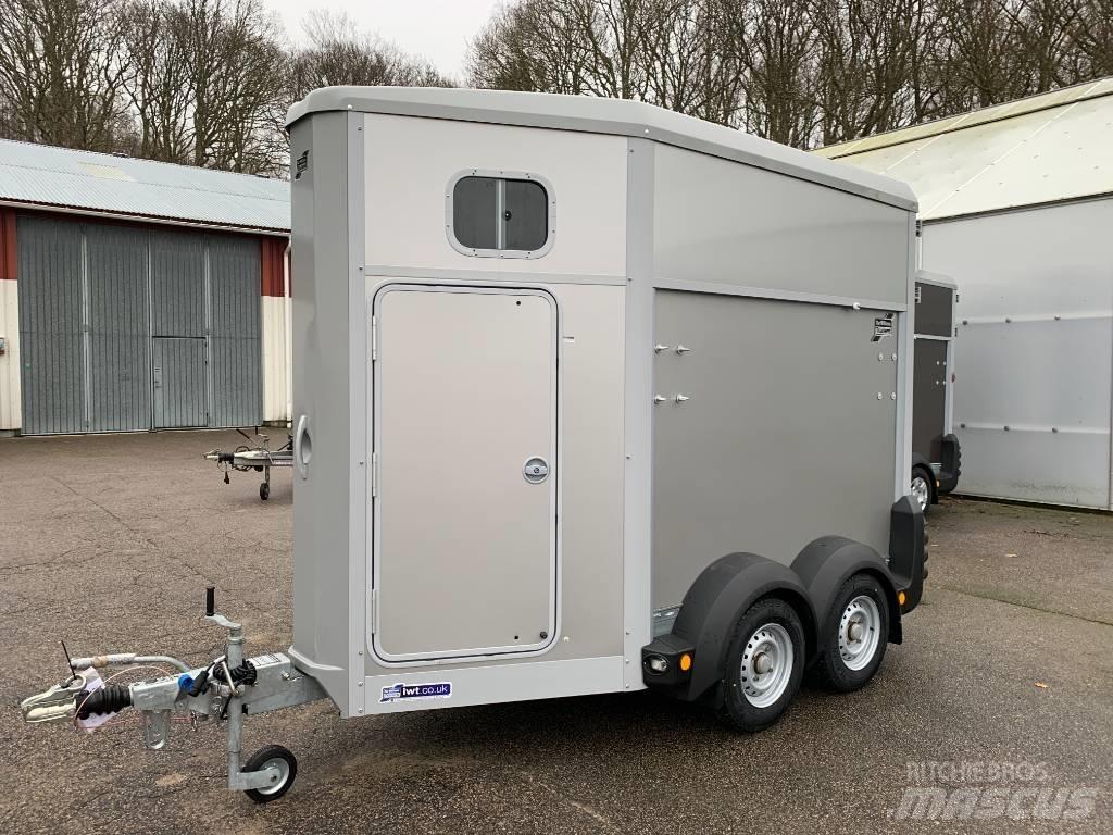 Ifor Williams HB403 Трейлери для транспортування тварин