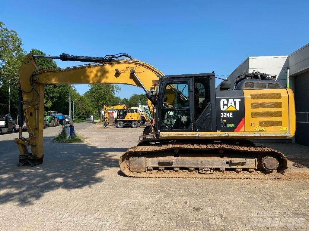 CAT 324E Гусеничні екскаватори