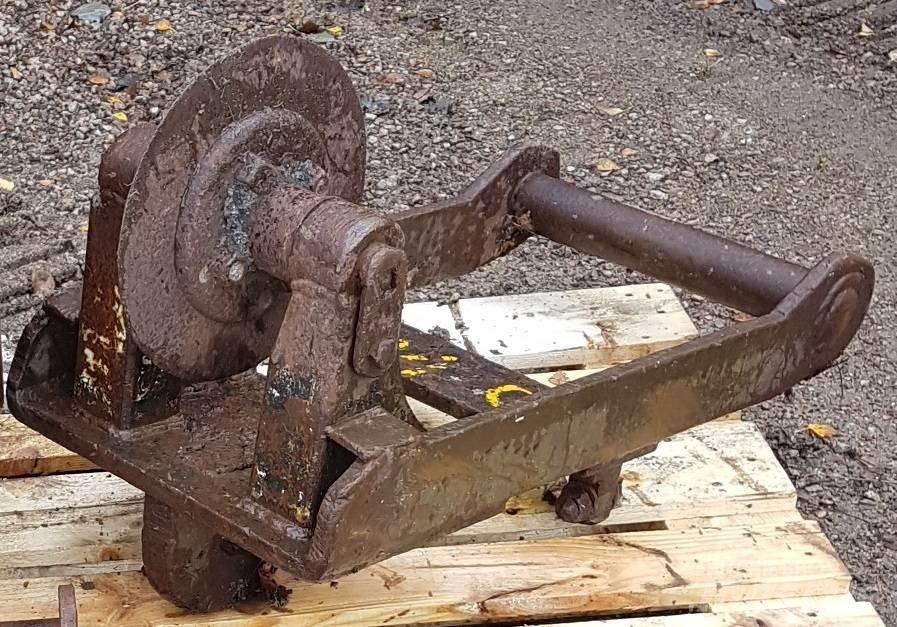  Asfaltsskärare B20 Різаки