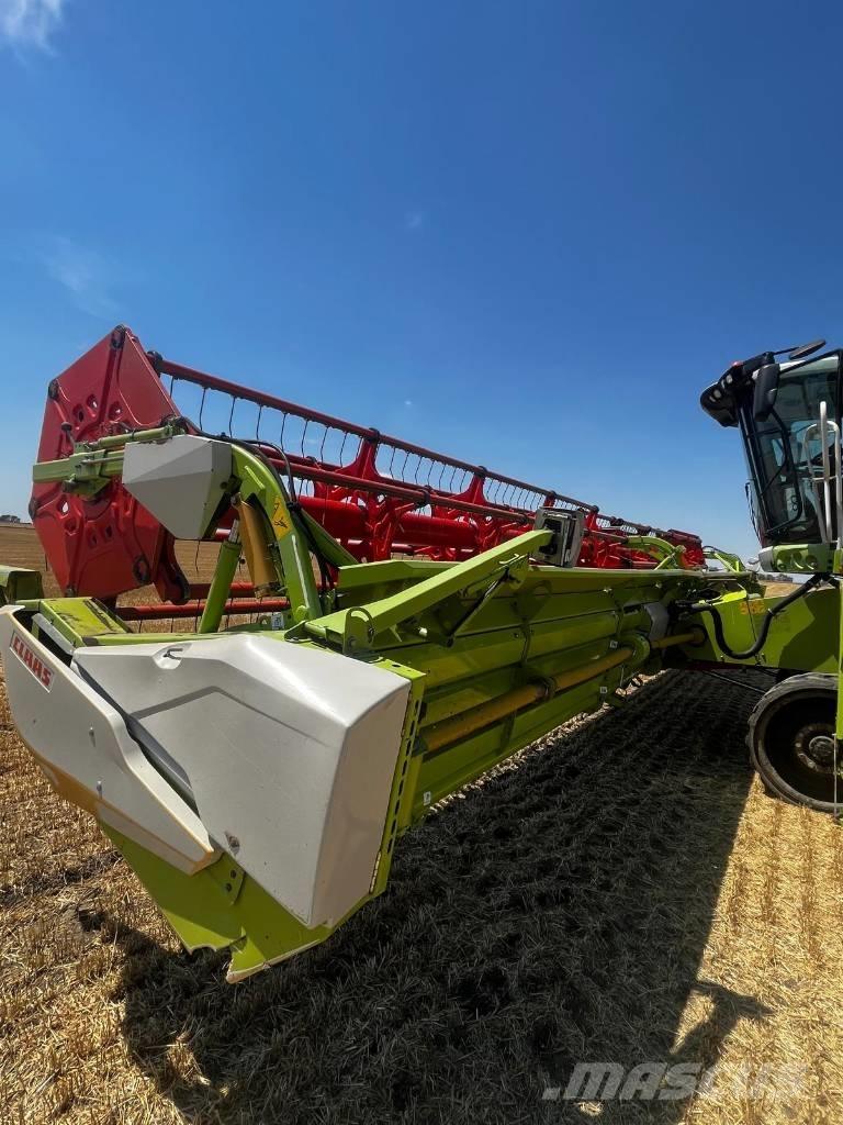 CLAAS Lexion 770 TT Зернозбиральні комбайни