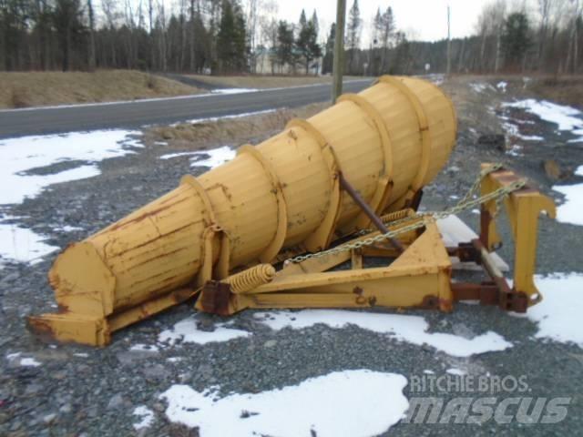  SNOW PLOW 162'' Запчастини та додаткове обладнання для фронтальних навантажувачів