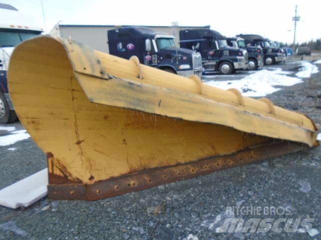  SNOW PLOW 162'' Запчастини та додаткове обладнання для фронтальних навантажувачів