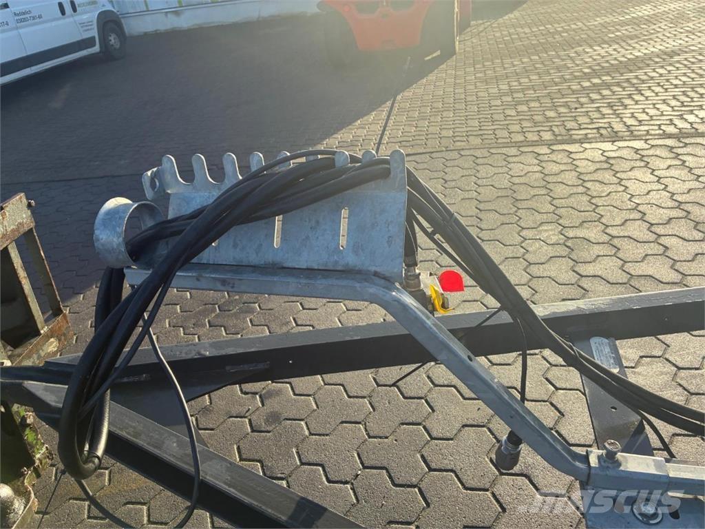 Fliegl DPW 180 B Причепи для тюків