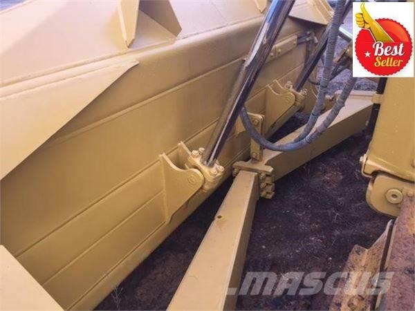 CAT D 6 R Гусеничні бульдозери