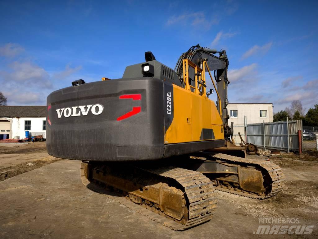 Volvo EC220EL Гусеничні екскаватори