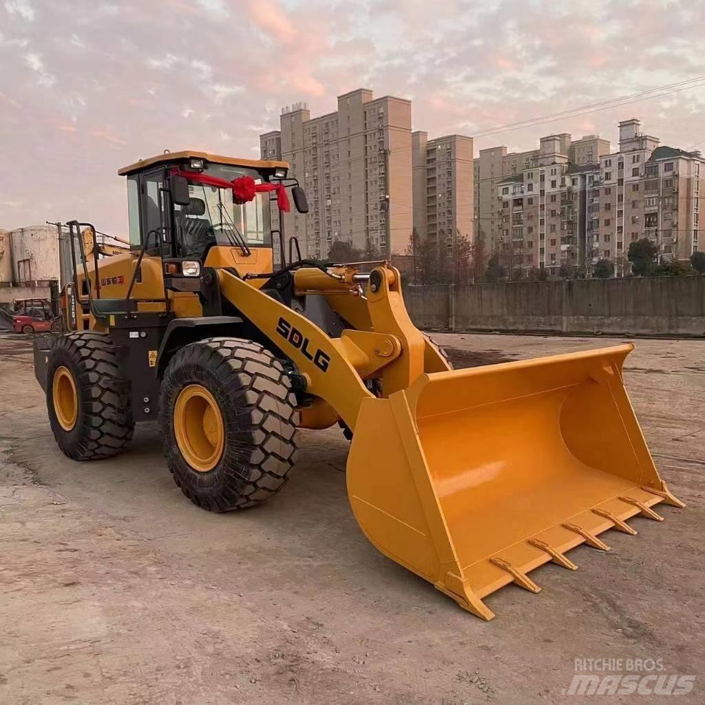 SDLG L 958 F Фронтальні навантажувачі