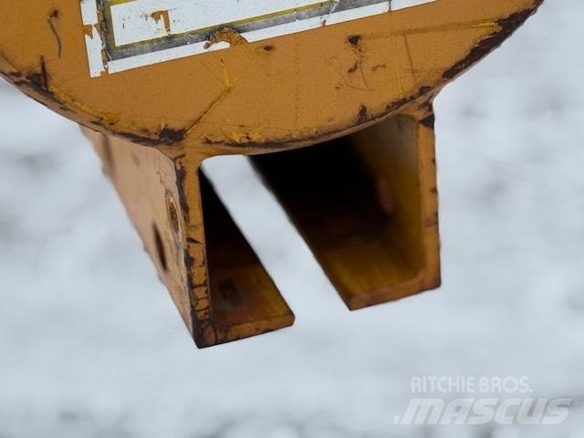Bauer trawers Комплектуючі і запасні частини для бурових установок