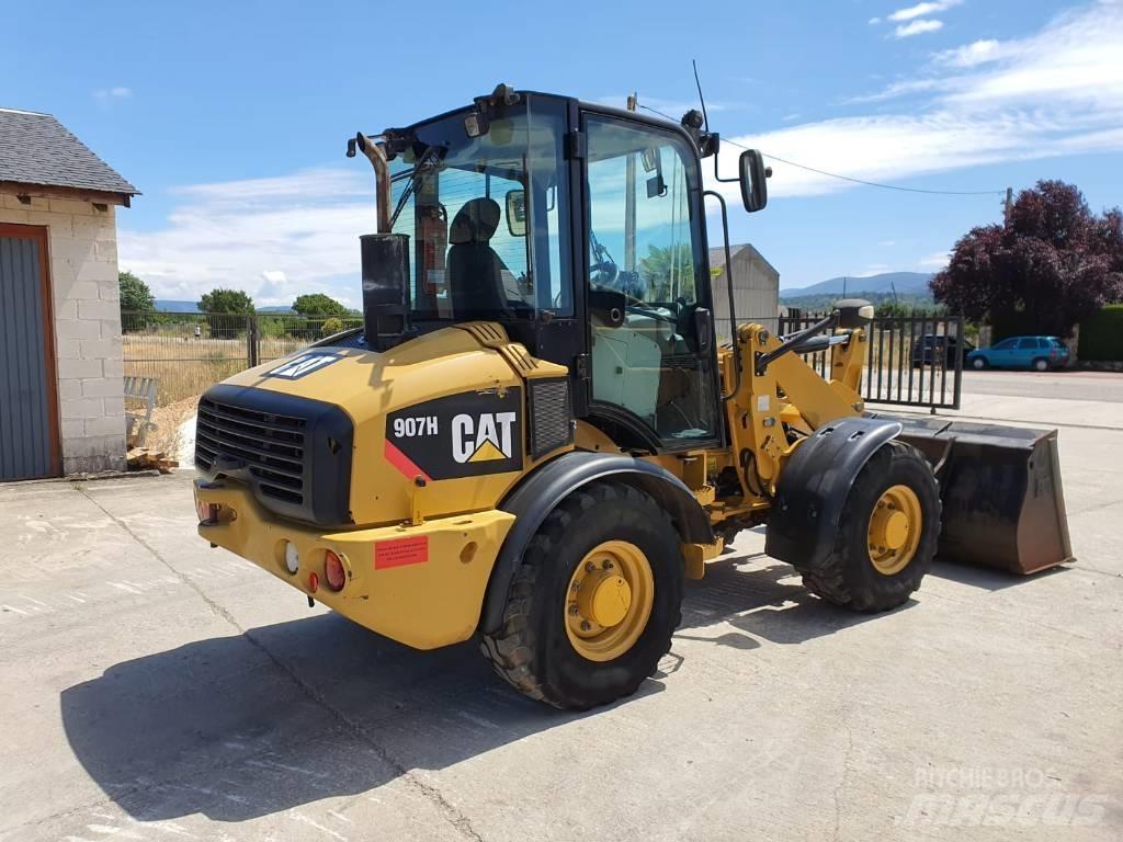 CAT 907 H Фронтальні навантажувачі