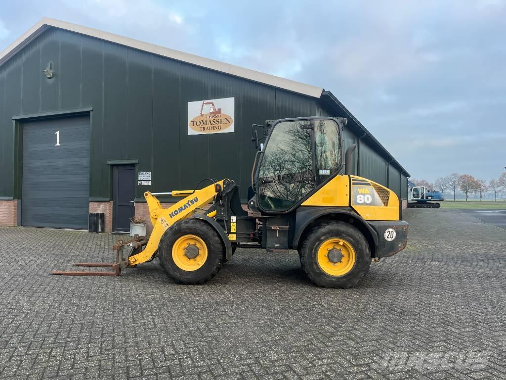 Komatsu WA 80-5 Фронтальні навантажувачі