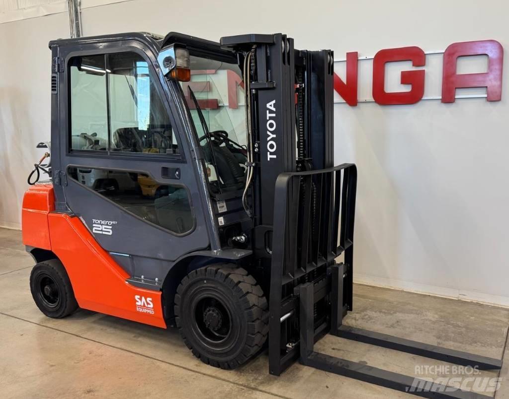 Toyota 10841 - 8FGF25F Газові навантажувачі